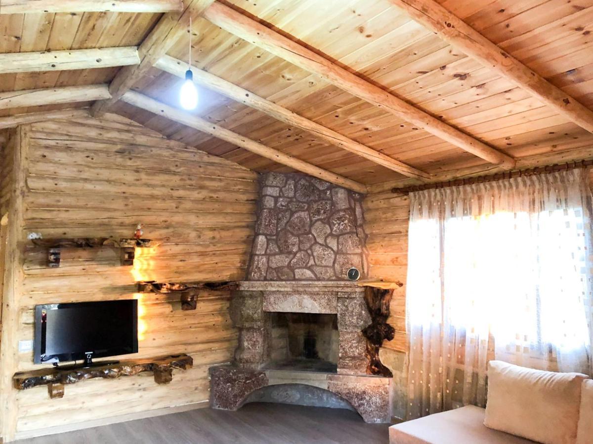 Lodges Veis Kamenice Kültér fotó